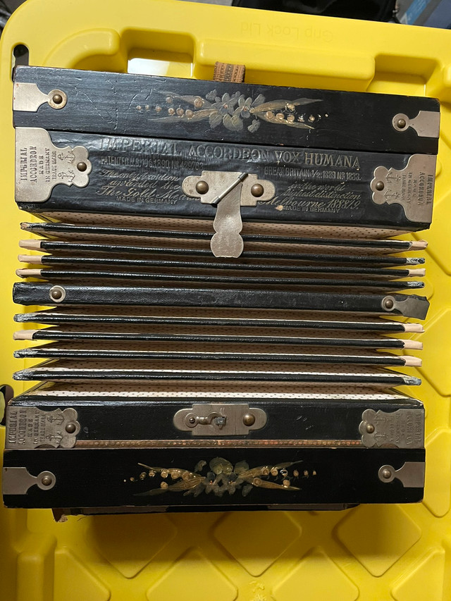 Imperial accordion vox Humana circa 1890 - Antique German made ...
