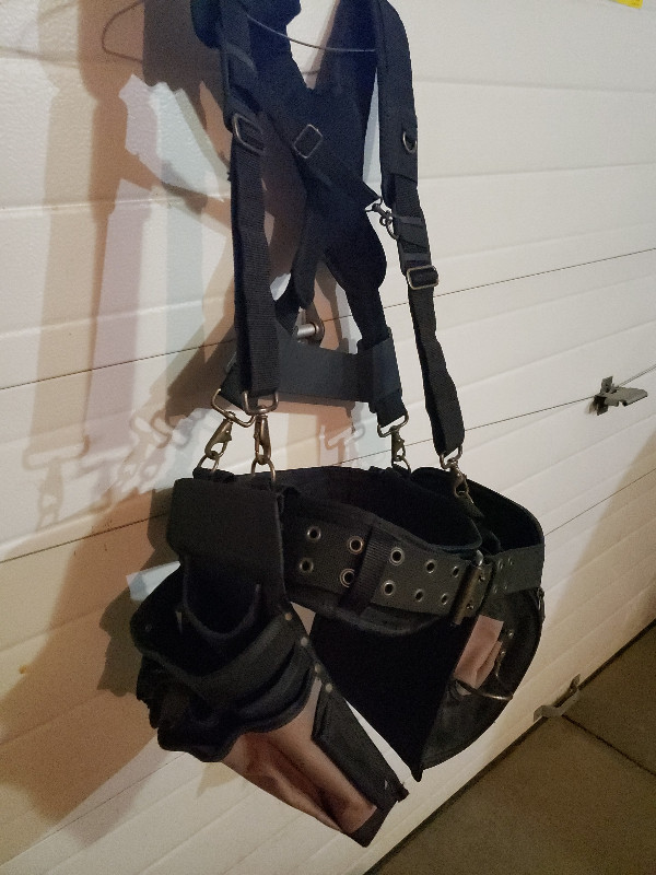 Kunys tool bag and Kuny Carpenters Combo with Harness, Edmonton Kunys