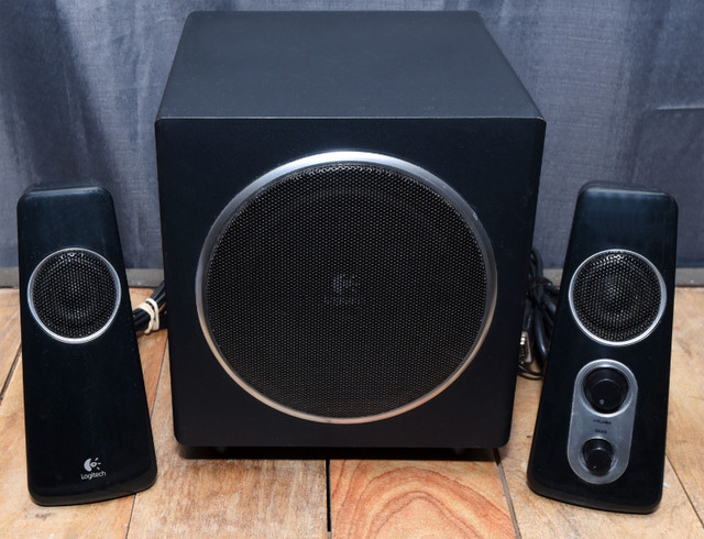 Caisses De Son Logitech Z Speaker System Haut Parleurs Logitech Z Speaker