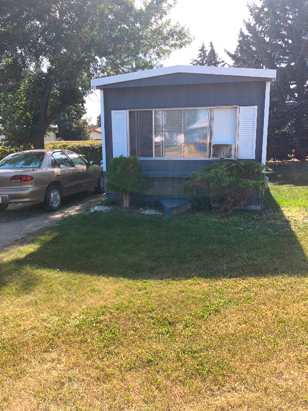 MOBILE HOME NEWLY RENOVATED PARKSIDE ESTATES RED DEER Good day I have