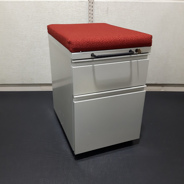 Herman Miller Meridian 2 Drawer Red Filing W KEY K5180 Herman