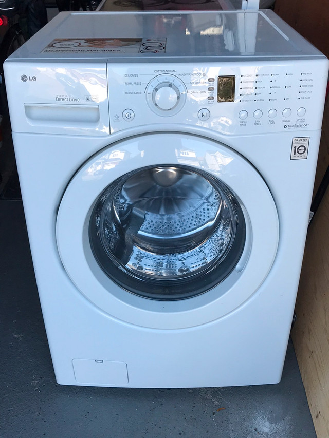 Cuisiniere et laveuse a vendre, Longueuil / South Shore Cuisiniere en