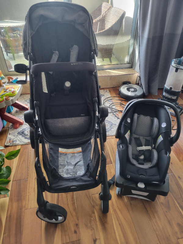 Evenflo GOLD SensorSafe Pivot Xpand Smart Modular Travel System Top