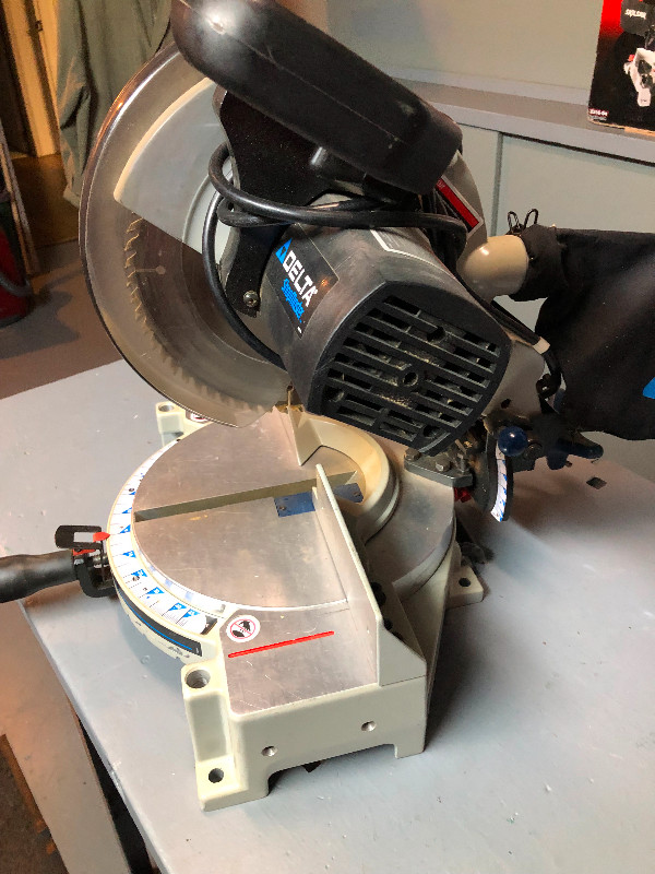 delta radial arm saw, London 10 inch delta radial arm saw Power