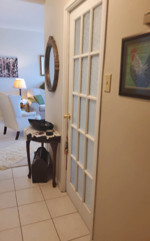 Sublet One Bdr furnished May 2023 Jan 2024 Downtown Ottawa Bright