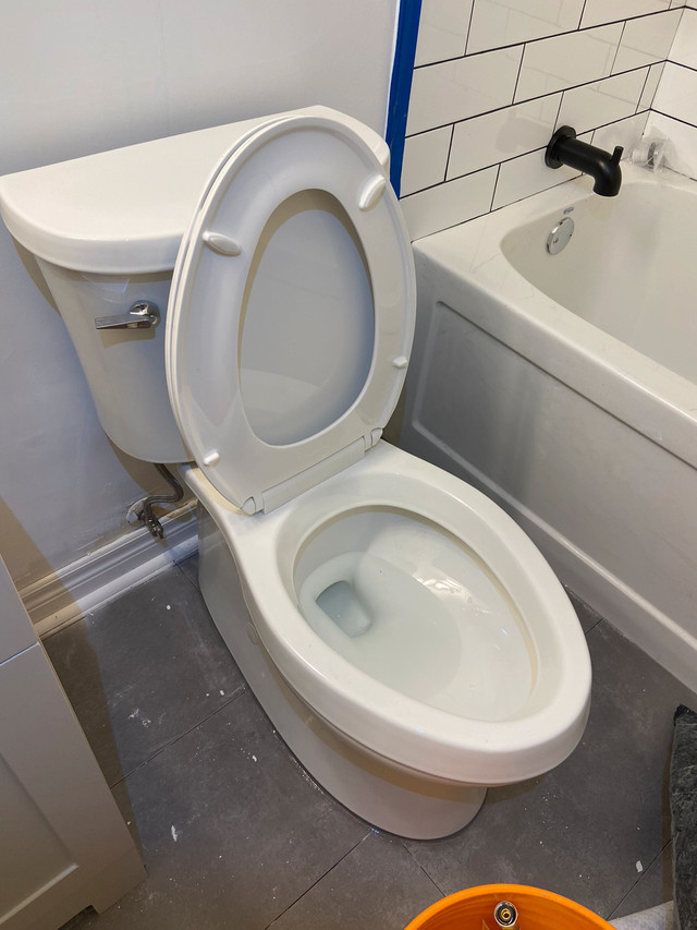 Toilet Replacements, City of Toronto Toilet Install Fix Replace
