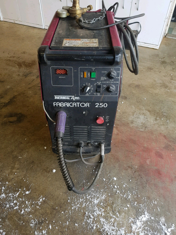 Thermal Arc Fabricator 250 mig welder Thermal Arc 250 mig welder