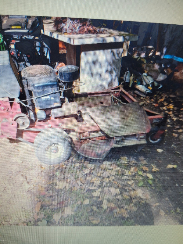 Troy 16 hp Kohler motor walk behind 52 inch cut mower, Ottawa Troy 16