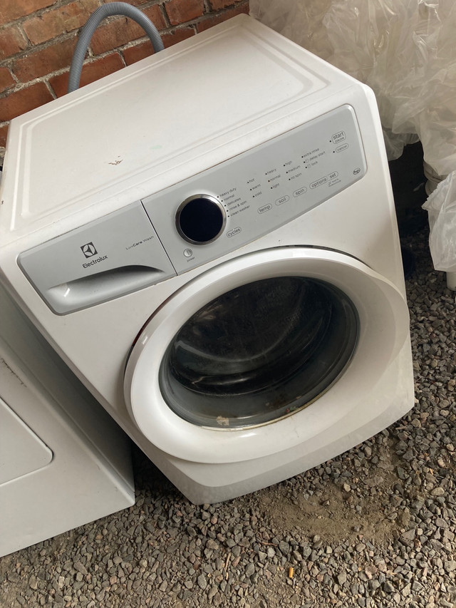 Machine a laver a vendre, Québec City Je vends ma laveuse possibilite