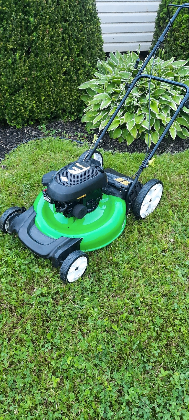 21 INCH PUSH MOWER WITH 158CC BRIGGS STRATTON ENGINE, Dartmouth I