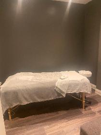 EyeLash Technician / Treatment Room For Rent