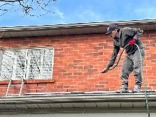 EXPERIENCED GUTTER AND WINDOW CLEANER NEEDED