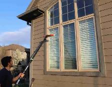 NO SIN NEEDED 200  PER DAY window cleaning job
