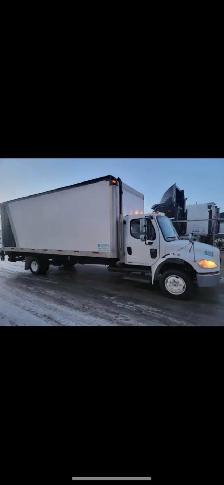 5 ton box truck driver