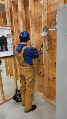 Apprentice electrician