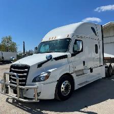 AZ driver 2 years Experience for Toronto to Montreal
