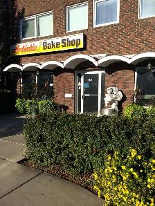 Baker / Artistic Bake Shop