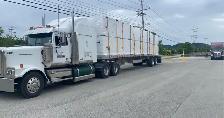 Hiring AZ Manual Flatbed Drivers for Cross Border