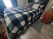 Queen bed
