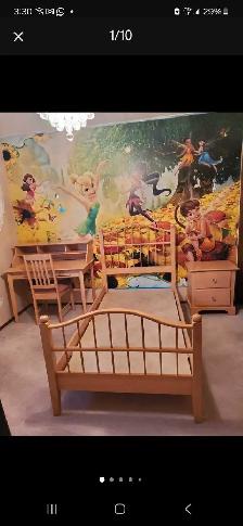 Solid wood kids bedroom set