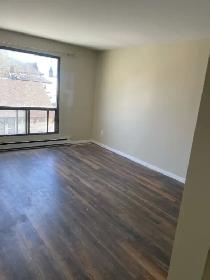 Orillia - Large One Bedroom Apartment for Rent