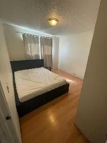 Cozy & Convenient Room in Varsity, Close to UofC, LRT, and Malls