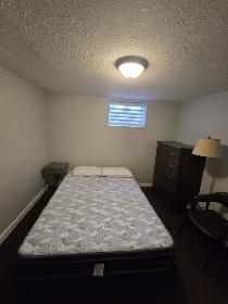FULLY FURNISHED LARGE room is SW ! Close to downtown