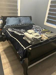 queen bed set with mattress