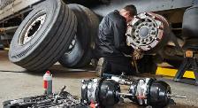 Truck Mechanic For Hire- Immediate Start