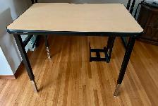 Adjustable Student Desk – 91×61 cm