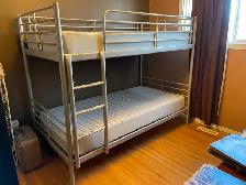 Bunk beds with 2 mattresses