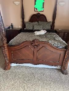 Beautiful Bedroom Suite FOR SALE!