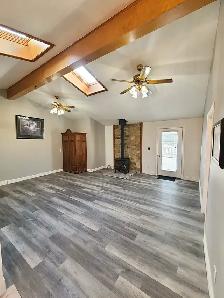 Huge Apartment/House in Guelph Eramosa for Rent