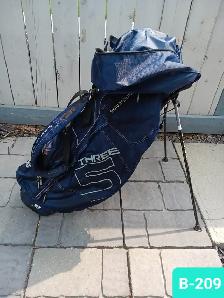 Sun Mountain Three 5 Carry / Stand Style Golf Clubs Bag