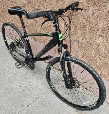 Giant Roam XR Suntour XCT Mountain Bike