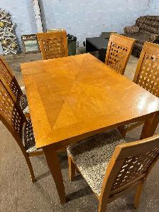 DINNING TABLE AND CHAIRS