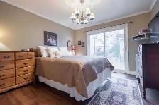 HOUSE FOR RENT IN GUELPH 3 BEDROOM ON 3 ACRE LAND PRIME LOCATION