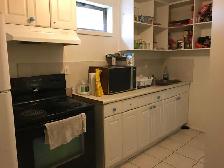 Available now Brentwood c-train UC close downtown one bedroom