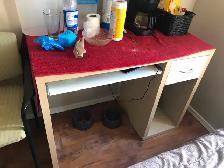 Computer desk