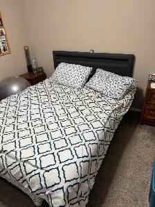 Mature roommate wanted to share 2 bedroom townhouse in McKenzie