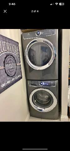 ELECTROLUX WASHEE ELECTRIC DRYER SET CAN DELIVER