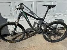 Rocky Mountain Slayer 30 – Full Suspension MTB