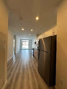 1 Bedroom 1 Den Apartment Available MAY 1ST in Guelph