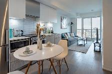 Cozy Warm | Core Downtown Airbnb
