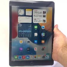 iPad 8th Gen - 32 GB - Space Grey - WIFI - Cellular Magician Cer