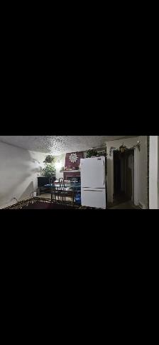 Room for Rent Close To Whitehorn LRT