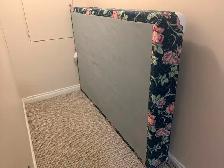 Slightly used bed base / box mattress for double size bed