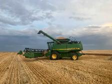 Custom combine harvesting