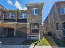 Beautiful Two-story Townhouse in Brampton