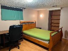 rundle Basement  private room for rent